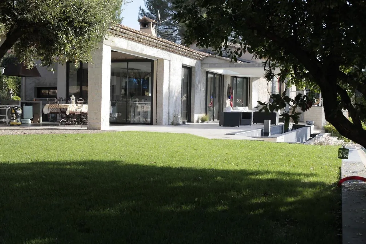 Luxurious Villa 4 Bedrooms In Secluded Area, Swimming Pool Valbonne 0*,  Γαλλία